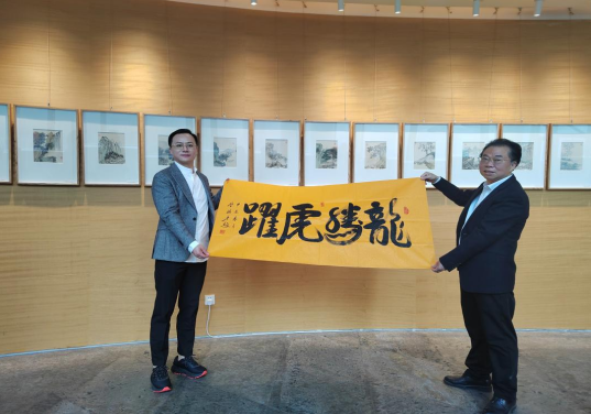 “新时代乡村振兴——音·诗·画组歌”巡回展演在长沙隆重举行 - 综艺大观 - 中视名家书画艺术网